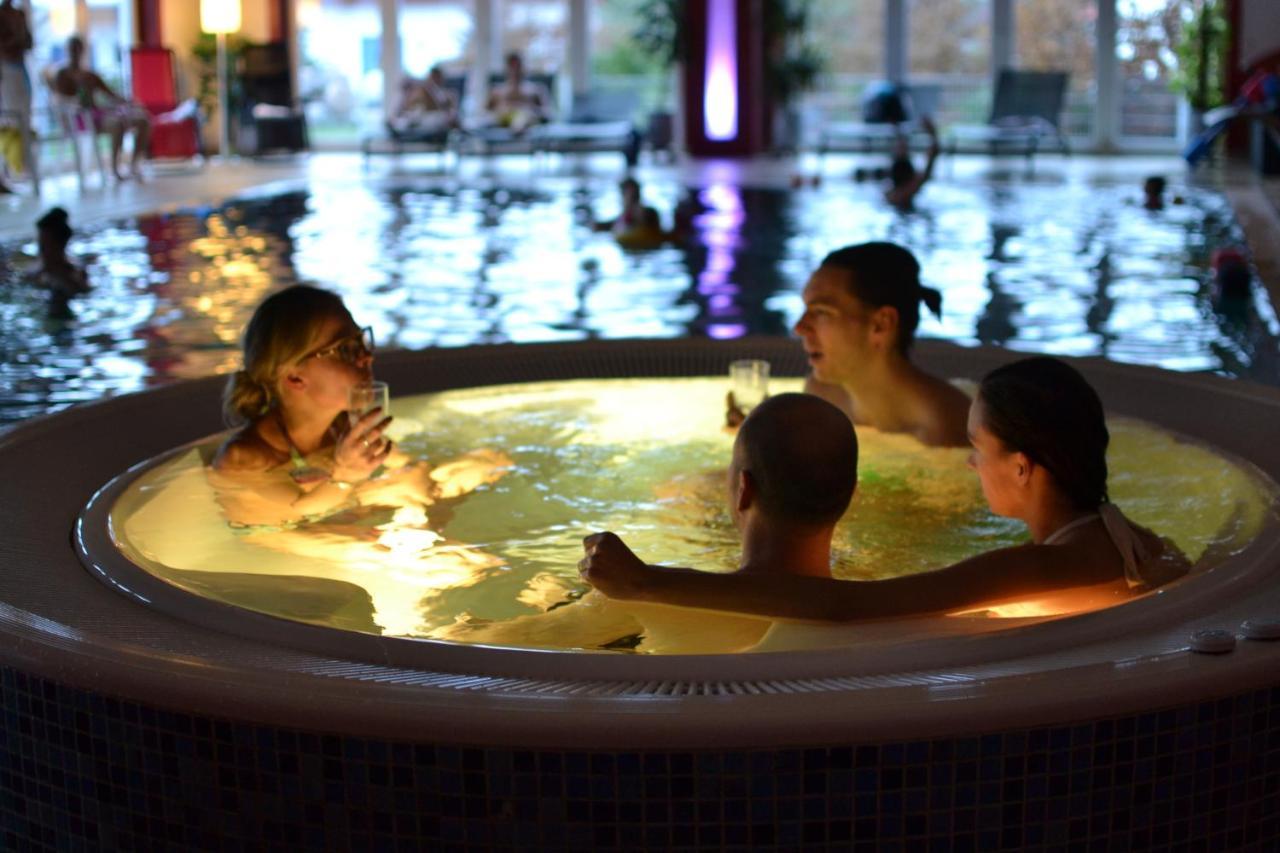 Froejel Resort & Spa Eksteriør billede